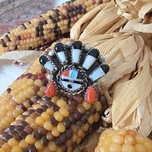 Fanrastic Native American Zuni Gemstone Inlay Sunface Headdress Ring 🖤🤍❤️🩵🎁